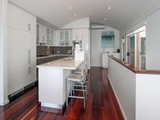 Aqua Luna - Port Fairy - 3