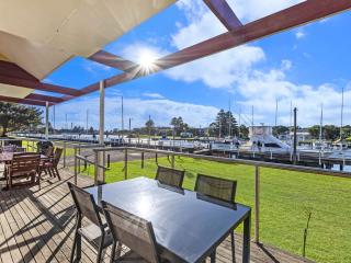 Johanssons Perch 2 - Port Fairy - 0