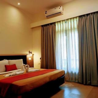 Carina Beach Resort - 6