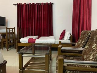 Hotel Caveri - Madikeri - 4