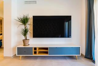 High class 2 Bedroom Apartment with underfloor heating - 9