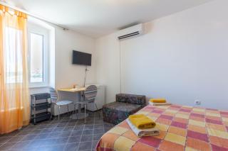 Studio Apartment Alina with Sea View - Baška - 5