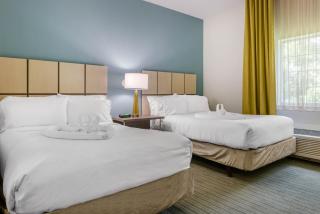 Candlewood Suites Fort Myers Interstate 75 by IHG - Fort Myers - 4