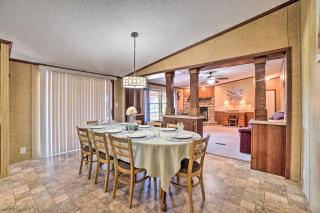 Monett Family Ranch Home with Fireplace and Huge Deck! - Monett - 4