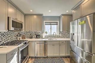 Pet-Friendly Revere Getaway, Steps from the T! - Revere - 1
