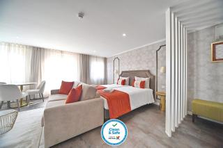 Famous Crows Lisbon Suites - Lisbona - 0