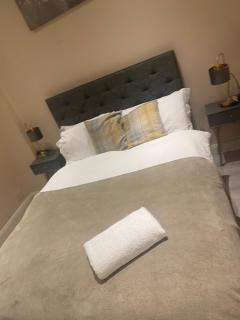 Modern & Convenient - Belfast - 8