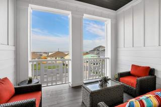 Luxurious Family-friendly Oasis with Laguna Views - Corpus Christi - 2