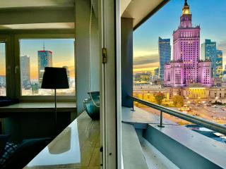 SAWA Apartment 2xMetro WiFi 500 Mbs 50’TV Netflix HBO AppleTV+ - 3