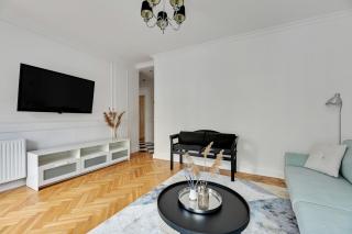 Długi Targ Street, Main Old Town & Riverside by Downtown Apartments - 5