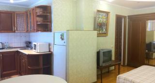 Теплая квартира с верандой на Белецкого возле Исида, Шалимова, warm apartment with a veranda in Kyiv, Beletsky - Kiew - 4
