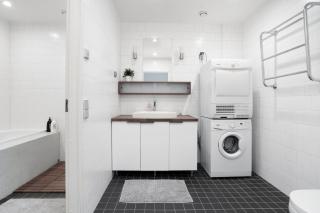 2ndhomes Loft Apartment with Spa & Balcony by the White Church - Helsinki - 1
