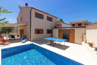 Beautiful villa Cissana with private pool near the beach - Peroj - 0