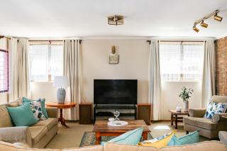 5 bedroom Traditional Fisherman's old Gem w panoramic views, Bloubergstrand, Cape Town - Città del Capo - 9