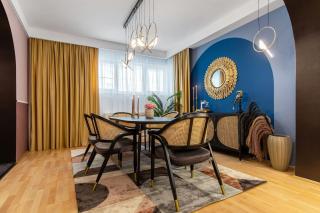 HOLT - Birds of Paradise - Bucarest - 5