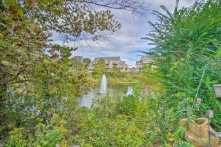 Sun-Soaked Lake Taneycomo Condo with Furnished Patio - Branson - 9