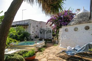 Trullo Madia e Dimora Giorgio - Ceglie Messapica - 0