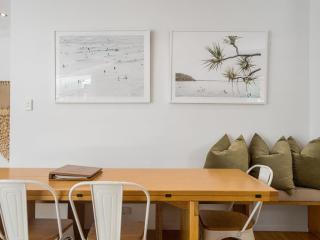 Elua Beach House - 6