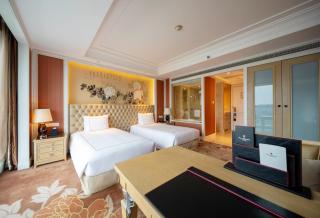 Tonino Lamborghini Hotel Kunshan City Center - Kunshan - 3