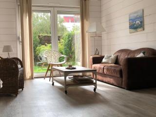 Bel appartement en rez-de-jardin à 100m des plages - 9