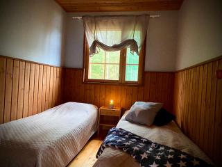 Iken Mökit - 3