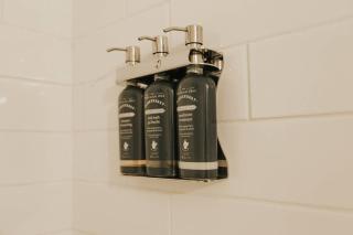 The Woodlawn Guest Cottage - 6