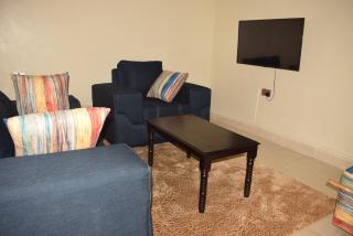 Stylish 2BR with Wi-Fi and secure parking - Kakamega - 9