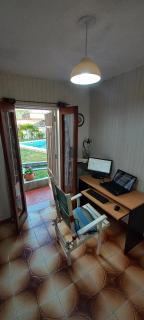 Casona LA FLORIDA con parque y pileta, a una cuadra del río - 1