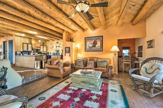 El Prado Home with Hot Tub, Panoramic Mtn Views - 7