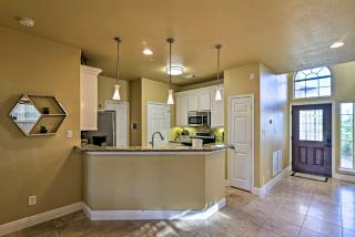 Walk to Ocean Lakefront Dickinson Stucco House! - 3