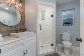 The Carriage House - 5
