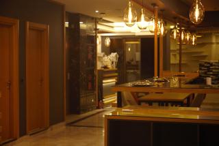 RESTWON SUIT - Istanbul - 2