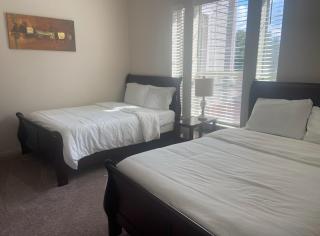 Spacious Apartments in The Woodlands, TX - The Woodlands - 2