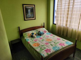 Hostal Haziel - Salinas - 9