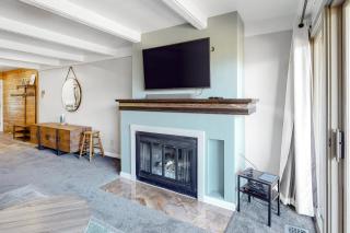 Mountain Views & Meadows - 8