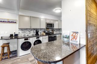 Mountain Views & Meadows - 7