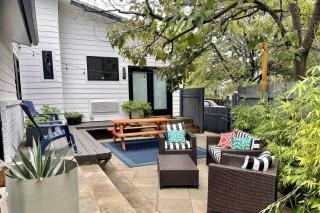 East Elizabeth St 2 Bedroom Home - 9