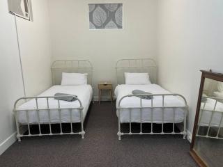 The Old Flour Mill Apartment (Gallipoli house) - Narrabri - 5