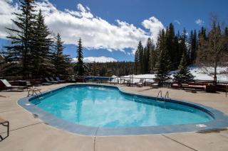 Beaver Run Resort - Budget Condo - All Amenities - Ski In Ski Out - 1