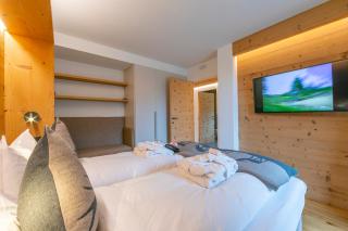 Besseghini Apartments - 1