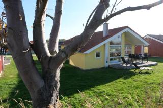 Resort 2 Beach House B 2 - 5