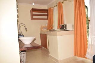 Stylish 2BR with Wi-Fi and secure parking - Kakamega - 5