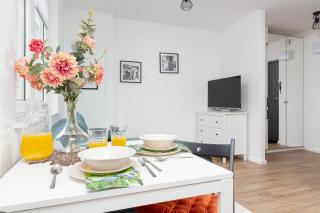 Studio Apartment Ochota Siemieńskiego by Noclegi Renters - Varsovie - 7