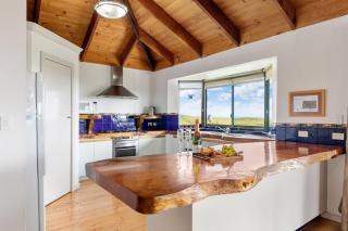 Red Door - Enjoy Exclusive Front Row Sunsets from the Balcony & Walks to the Surf in Gnarabup - Gnarabup - 3