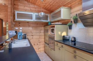 Séjour cosy, maison en bois pour 8 - 2