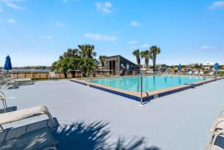 Needle Rush Point Unit D32 - Pensacola - 5