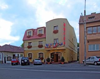 Hotel Brasov - Braşov - 8