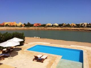 Gorgeous Villa in Gouna with Heated Private Pool - 7