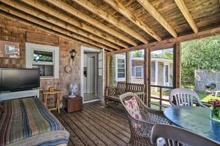 Charming MV Cottage: Walk to Dtwn Oak Bluffs! - 6