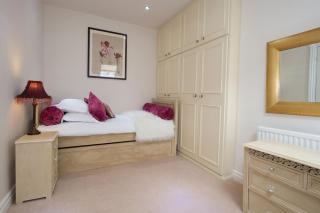 Harrogate Serviced Apartments - Harrogate - 9